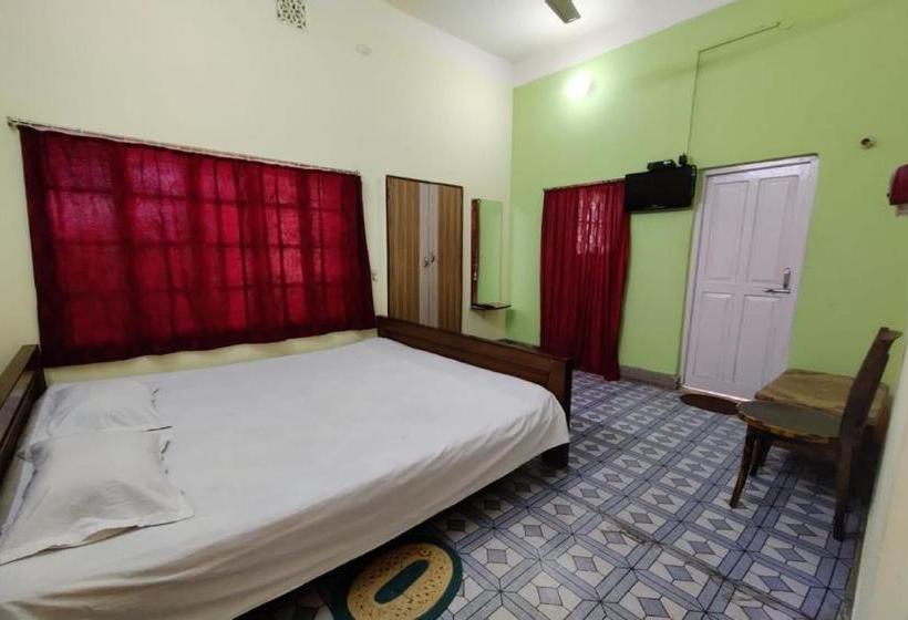 فندق Spot On 78566 West View