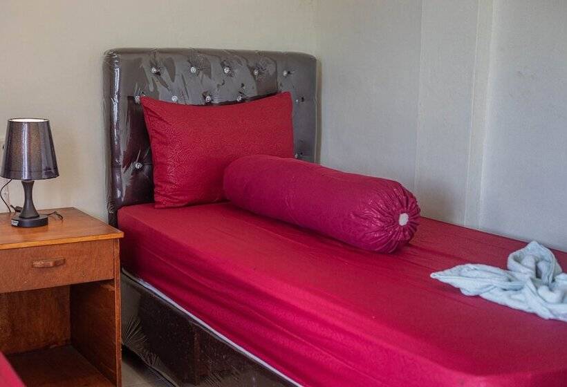 בית מלון כפרי Teras Sawah Guest House Syariah