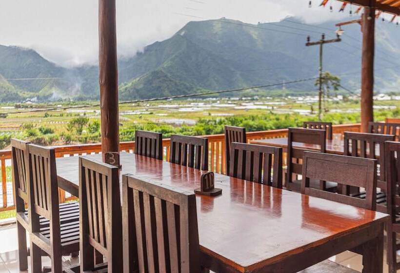 فندق Teras Sawah Guest House Syariah