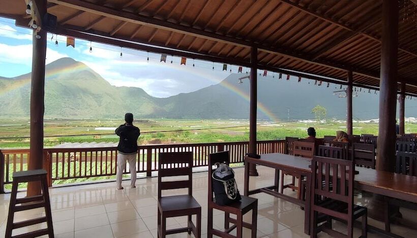 בית מלון כפרי Teras Sawah Guest House Syariah