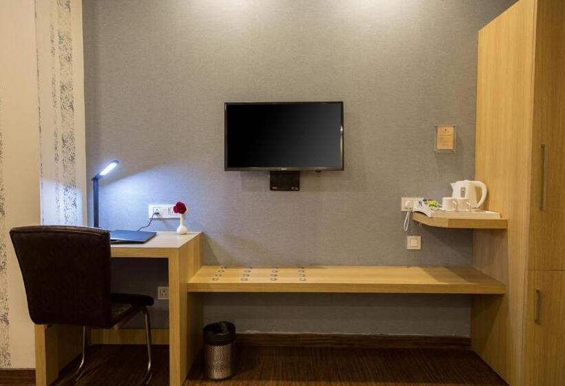 בית מלון כפרי The Solitaire Express