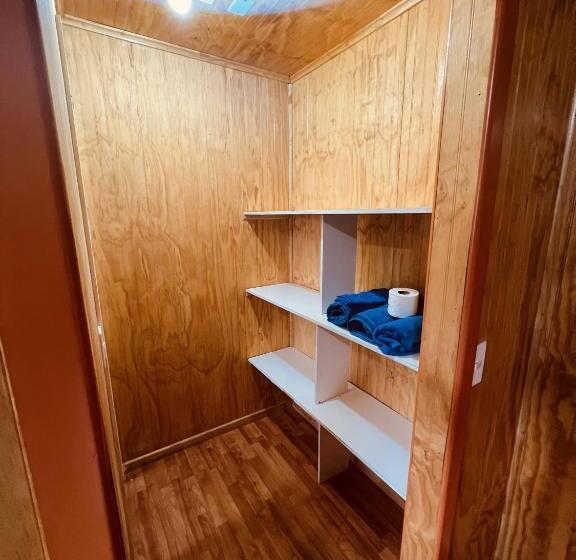 פנסיון Hostal Piedra Santa