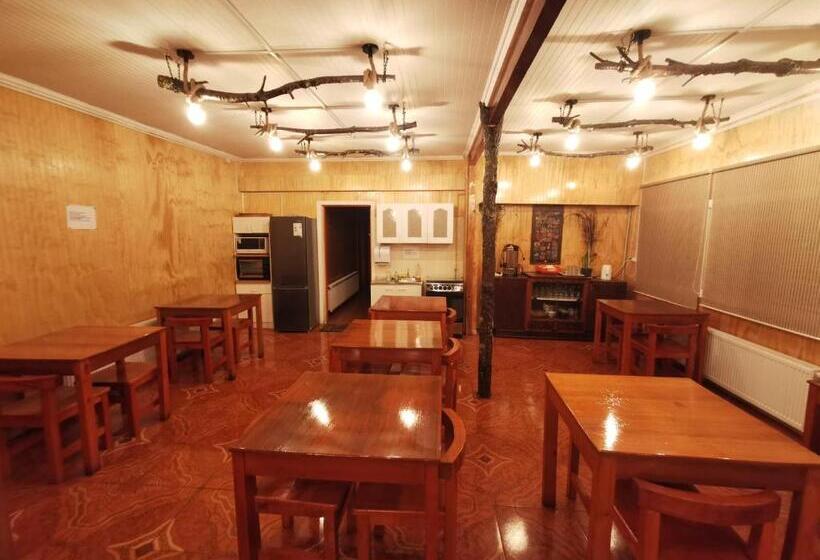 פנסיון Hostal Piedra Santa