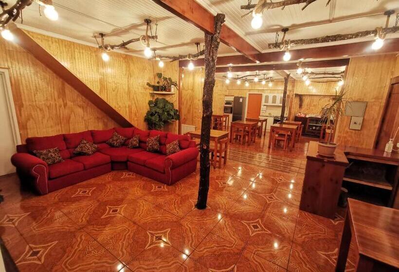 פנסיון Hostal Piedra Santa