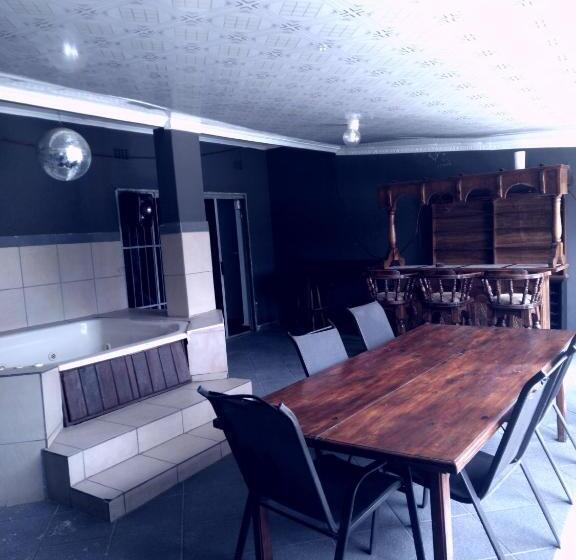 Пансион Jnc Lodge