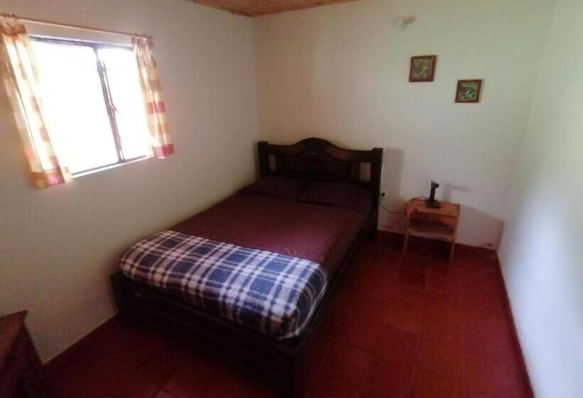 بنسيون Nuestro Bosque I