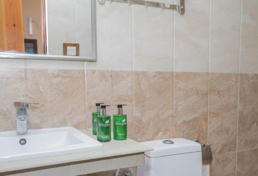 پانسیون Orimas Retreat