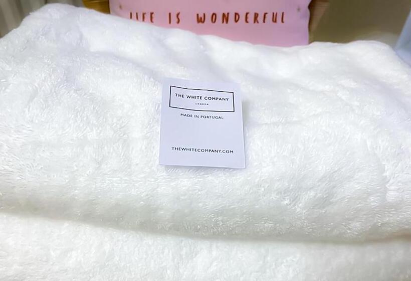 膳宿费 Rowrah Hall