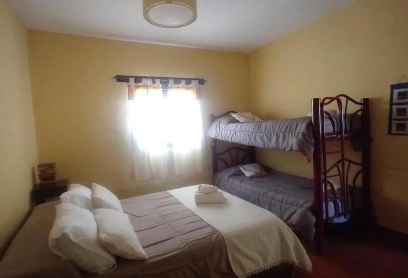 ユースホステル La Casa De La Abuela Tilcara