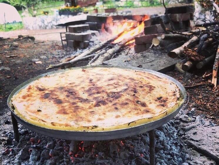 민박 Guest House Hyrmet Demushi