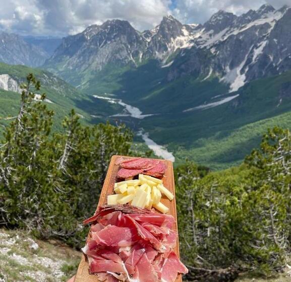 민박 Guest House Hyrmet Demushi