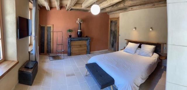 مبيت وإفطار L Attegia Lia