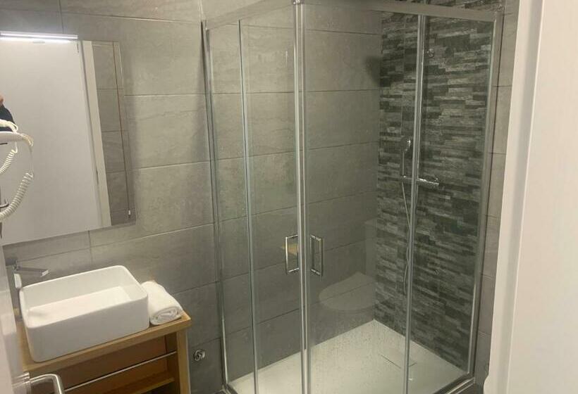 住宿加早餐  O Frances