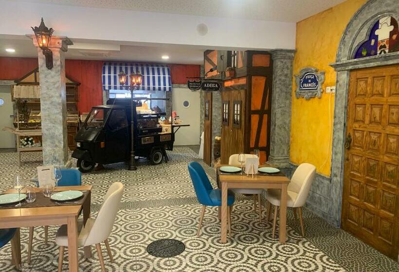 住宿加早餐  O Frances