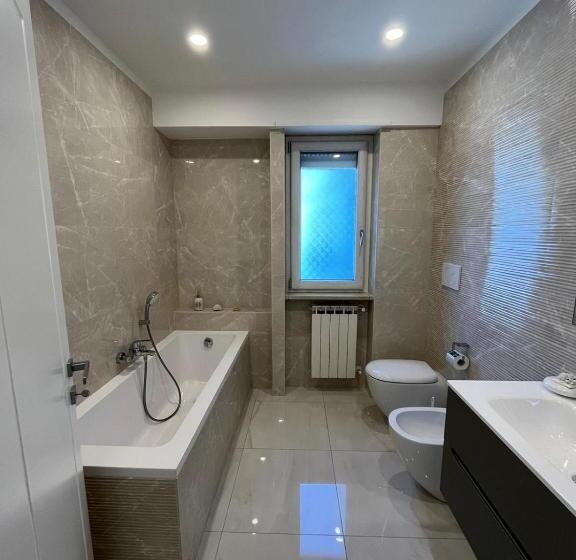 ベッドアンドブレックファースト The Place Piazza Lauro