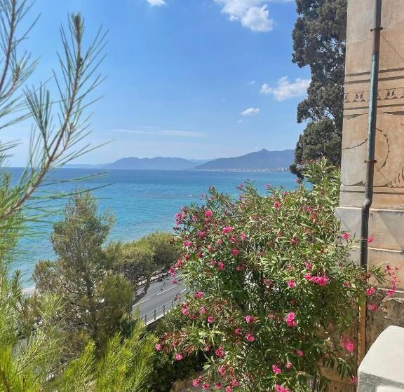 مبيت وإفطار Villino Saraceno Rostain