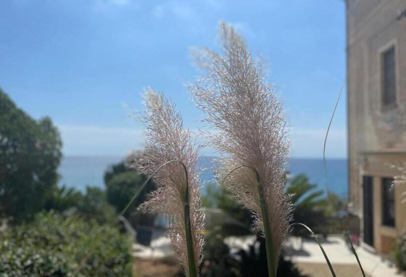 مبيت وإفطار Villino Saraceno Rostain