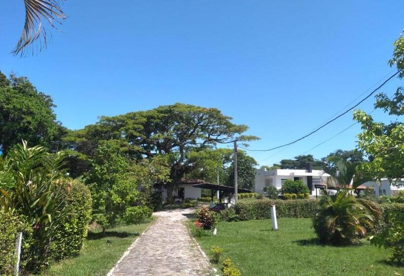 فندق Casa El Limonar Garzón Hospedaje Campestre