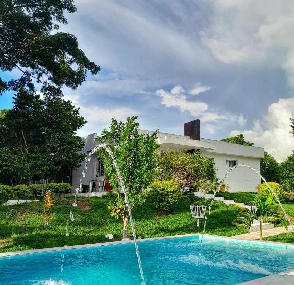 فندق Casa El Limonar Garzón Hospedaje Campestre