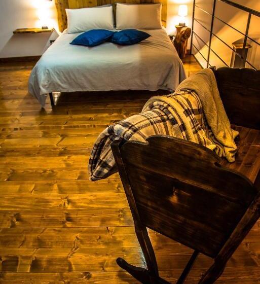 בית מלון כפרי Cascina Lunguria