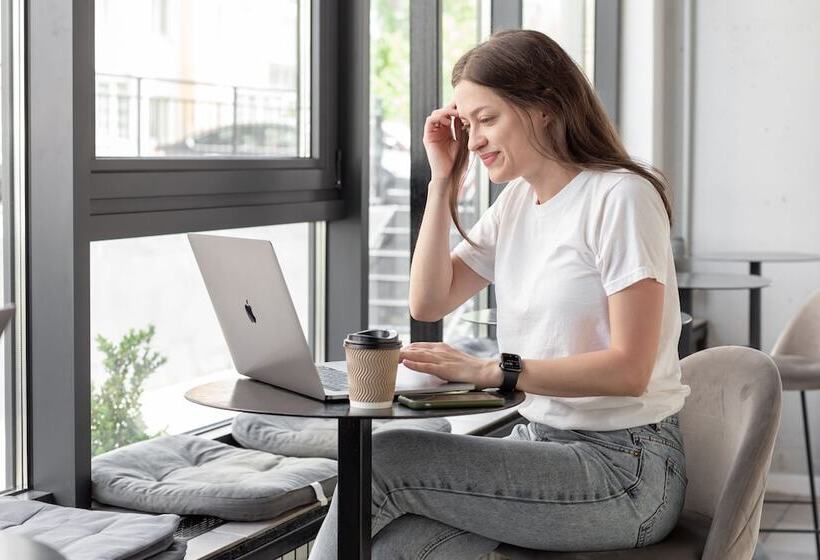 Capsule Hotel Constellation 89