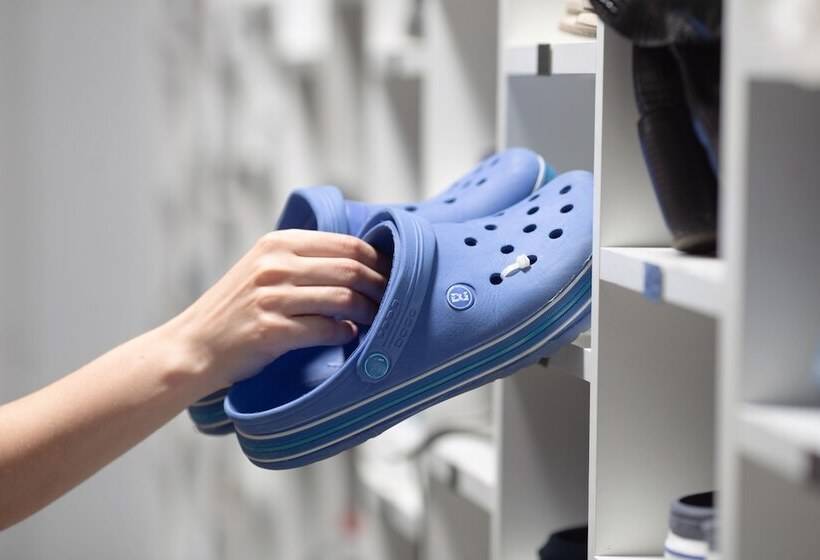 Capsule Hotel Constellation 89