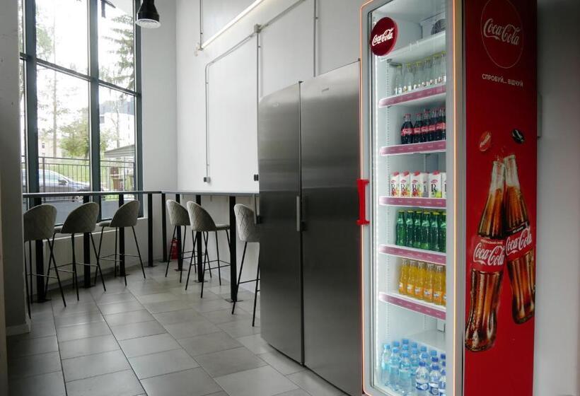 Capsule Hotel Constellation 89