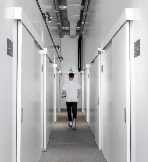 Capsule Hotel Constellation 89