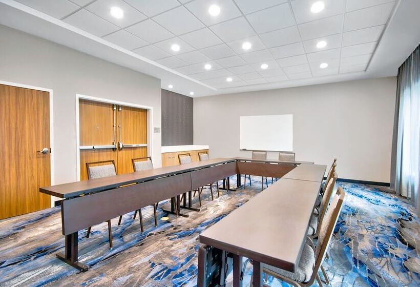 בית מלון כפרי Fairfield By Marriott Inn & Suites Cincinnati North West Chester