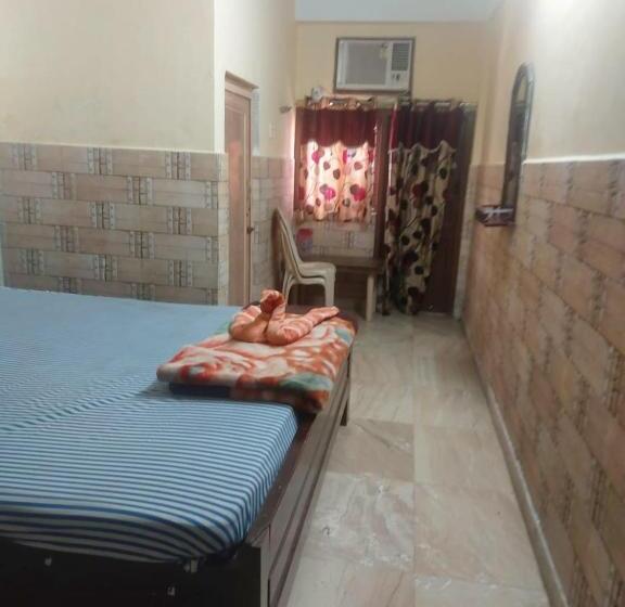 هتل Goroomgo Prateek Residency Digha