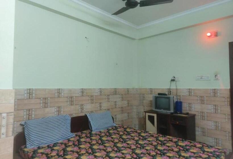 هتل Goroomgo Prateek Residency Digha