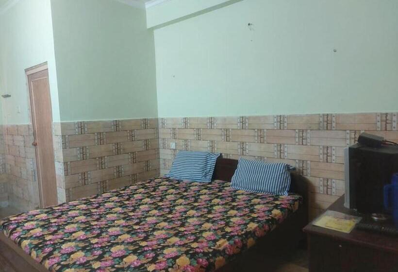 هتل Goroomgo Prateek Residency Digha