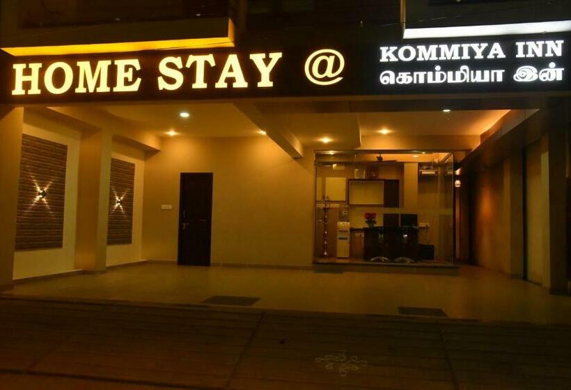 فندق Home Stay @ Kommiya Inn