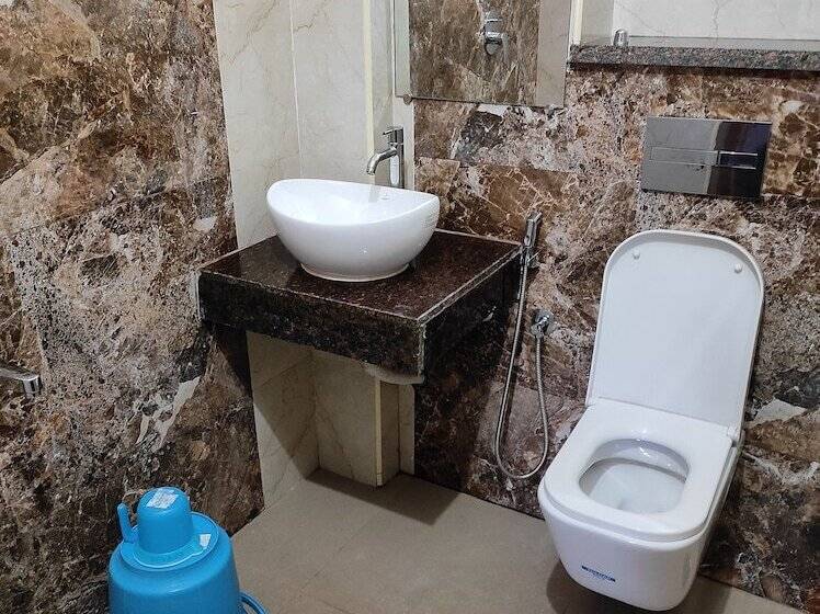 בית מלון כפרי Home Stay @ Kommiya Inn