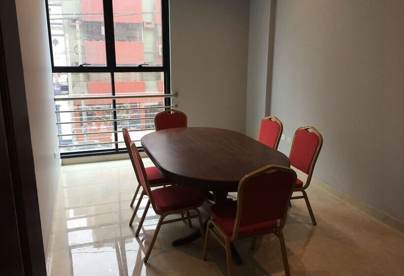 Lima Central Design Hotel Spa & Club