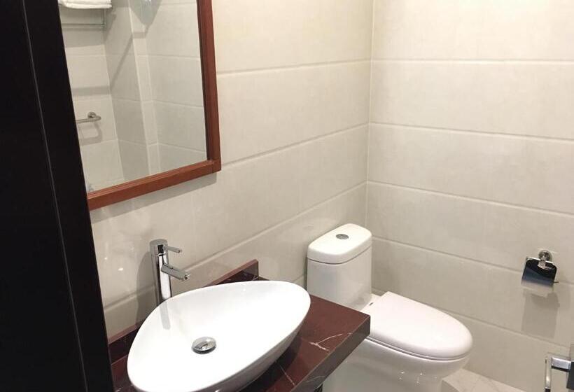 Lima Central Design Hotel Spa & Club