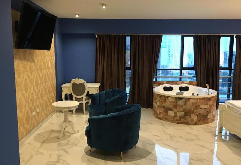 Lima Central Design Hotel Spa & Club