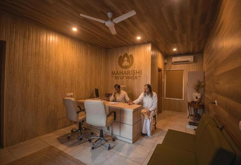 Отель Maharishi Ayurvedaboutique Wellness Retreat