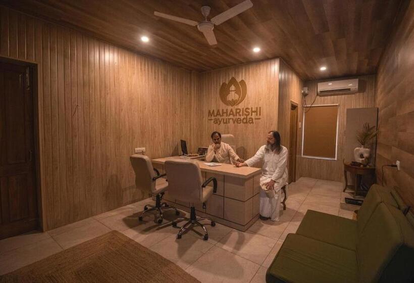 Отель Maharishi Ayurvedaboutique Wellness Retreat