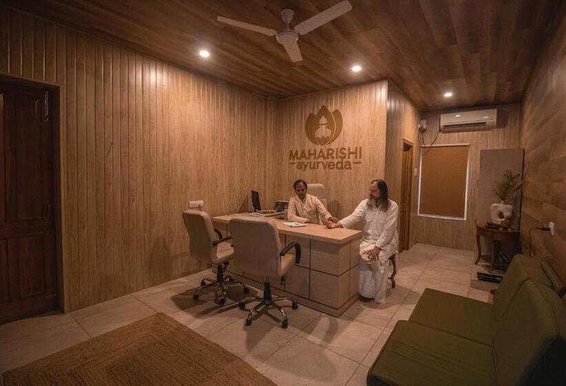 Отель Maharishi Ayurvedaboutique Wellness Retreat