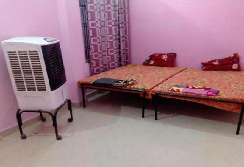 ホテル Maheshwari Bhavan By Wb Inn