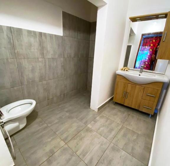 Отель Mobydick Lodge