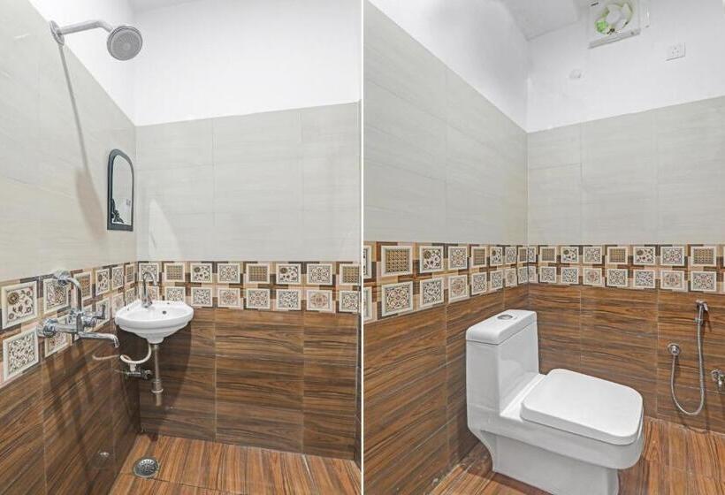 Отель O The Pal S Residency