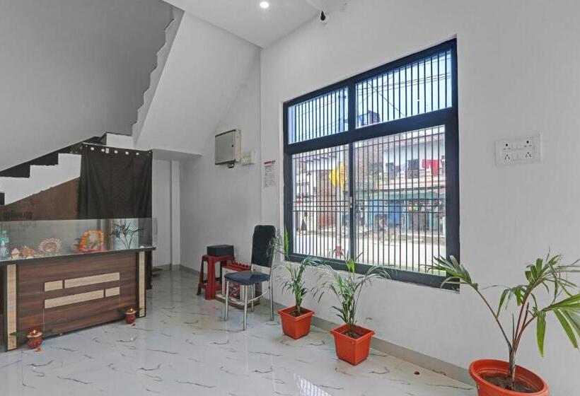 Отель O The Pal S Residency