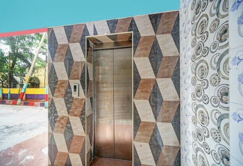 فندق Oyo 81951 S B Lodge