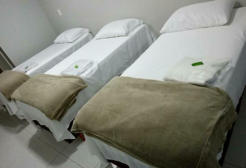 ホテル Bueno S   Francisco Beltrão