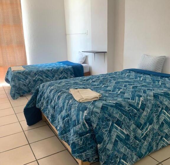 Отель Puerto Real