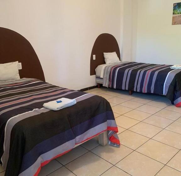 Отель Puerto Real