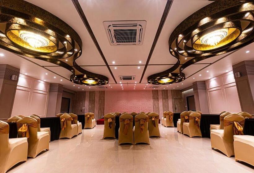 Отель Regenta Inn Sambalpur, Farm Road