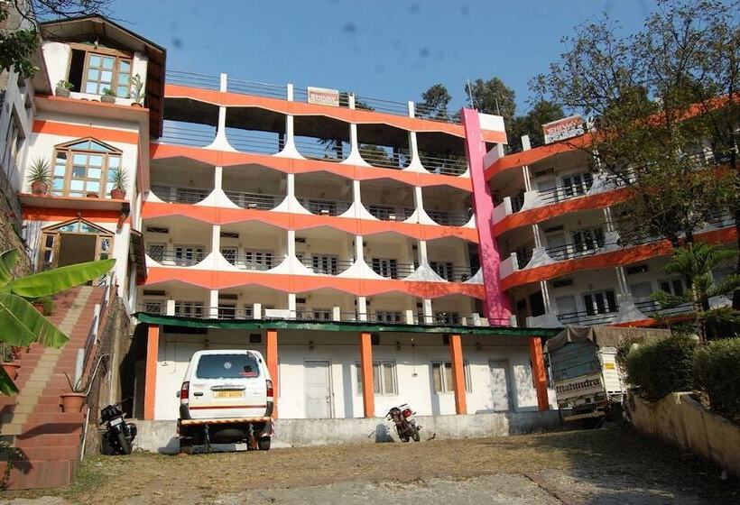 Отель Goroomgo Shivay Kausani